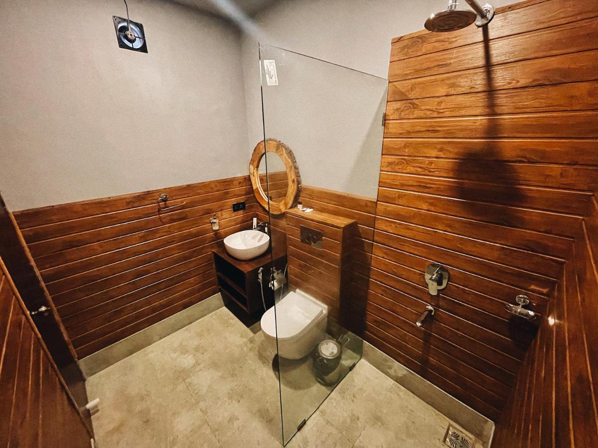 Ukiyo Beach Resort Мандрем Екстериор снимка